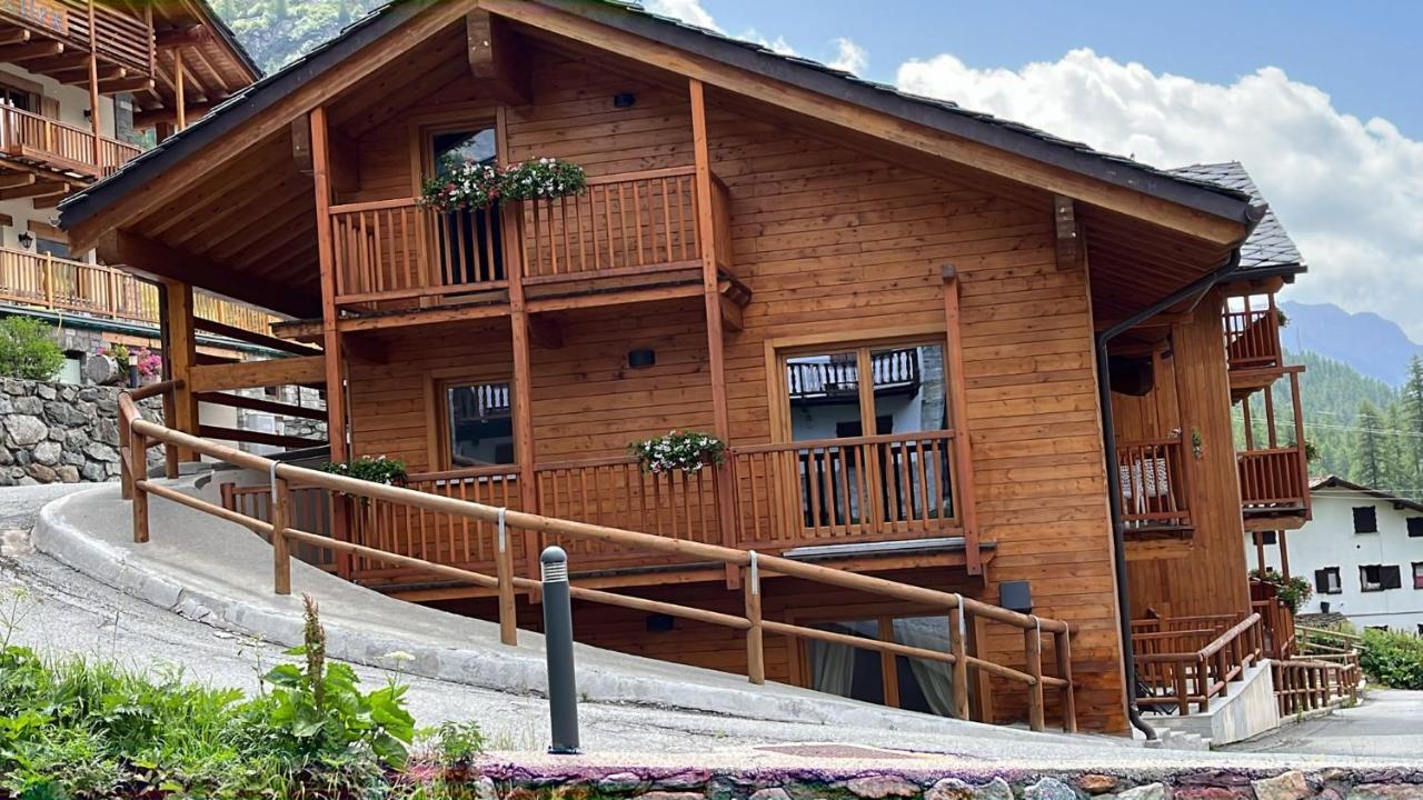 Alta Luce Mountain Lodge Gressoney-la-Trinité Exteriör bild